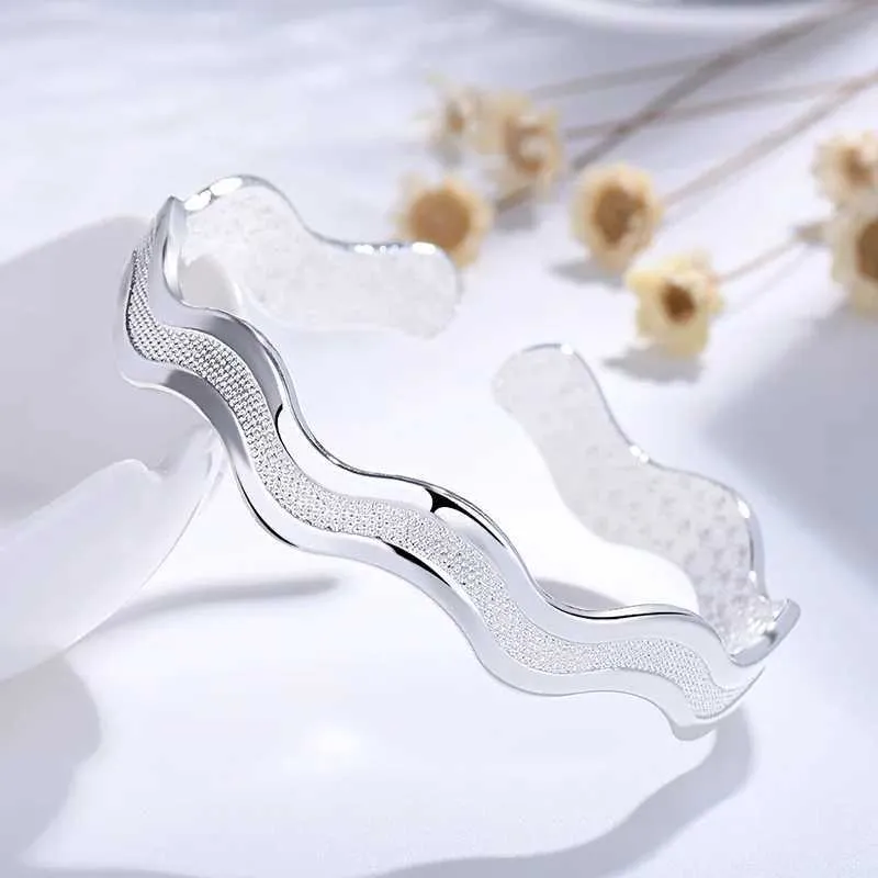 Sterling Silver Wave Bangle Bracelet For Women Adjustable Jewellery_voghion.com