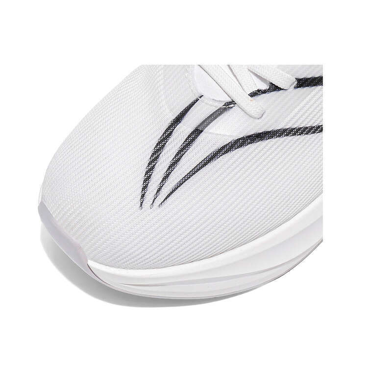Running Shoes Are Really Popular With Couples, Both Men's And Women's Shoes_voghion.com