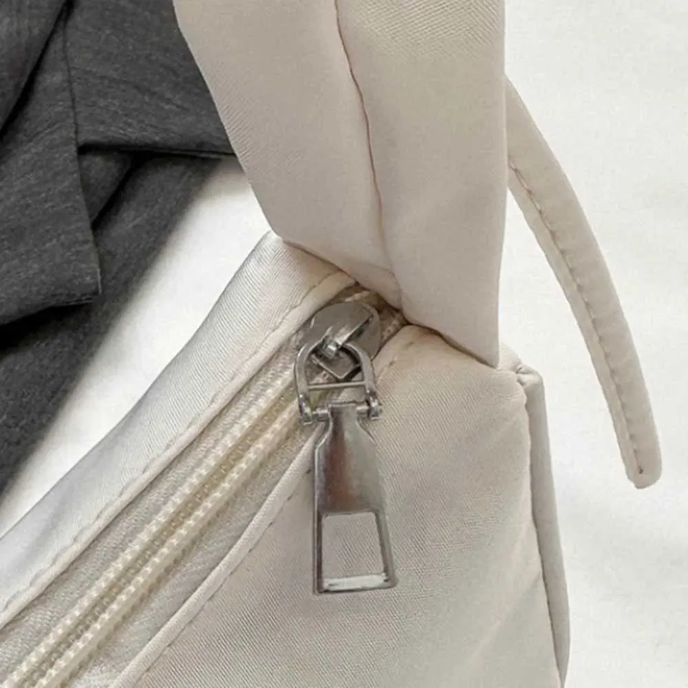 Tikand Bowknot Shoder Bag Y2k stiilis volangidega käepide Nyl Bow meigipulga kott käekott Y241026_voghion.com