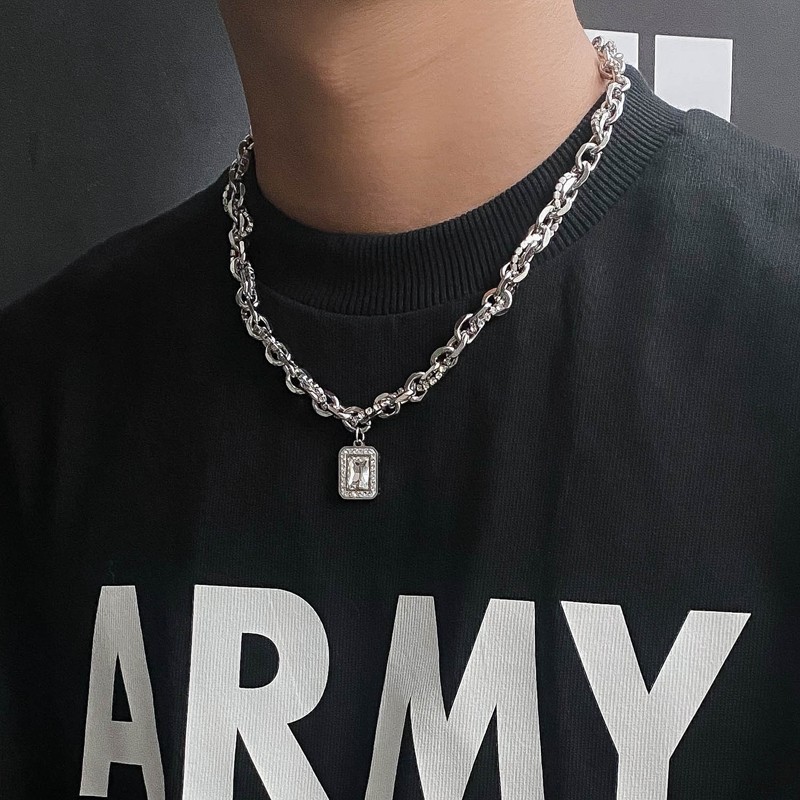Minimalist Style Rock Candy Letter Men’s Sweatshirt Necklace Women’s Niche Design High-end Cuban Titanium Steel Hip-hop
