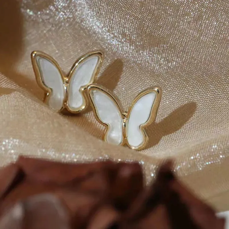 Fritillary Butterfly Long Tassel Earrings Woman Personality Cute Enamel Bow Stud Daily Wear Jewelry Accessories 240618_voghion.com
