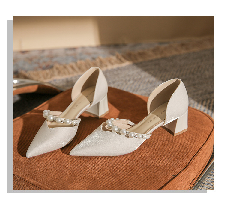 Pointed Mary Jane Heels With Pearl Detail Women's Stiletto Pumps_voghion.com