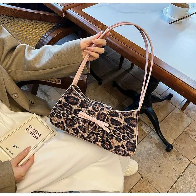 Vintage Leopard Print Shoulder Bag For Women Soft Pu Leather Handbag_voghion.com