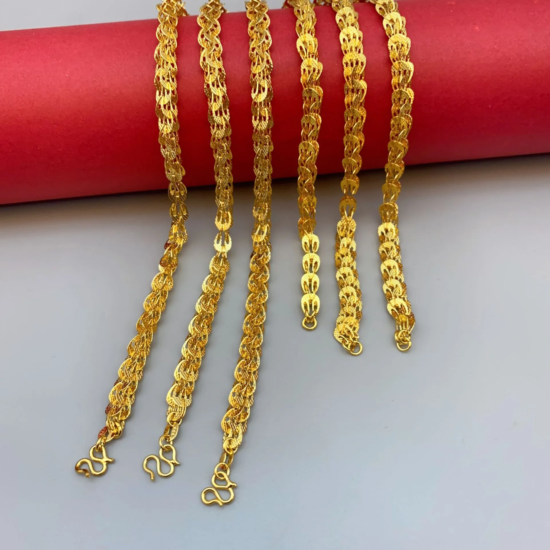 Gold Plated Chain Necklace For Women Elegant Durable Accessory_voghion.com