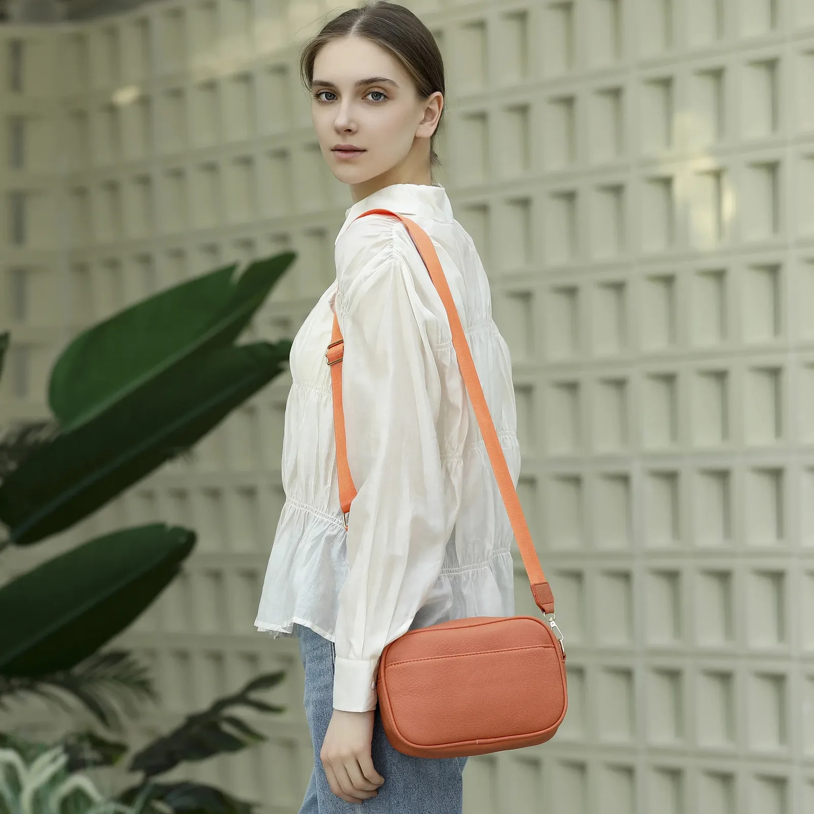Herald Triple Zip Small Crossbody Bag per donna Square Snaps Camera Side Shoulder Purse Borsa a mano con tracolla larga 240822_voghion.com