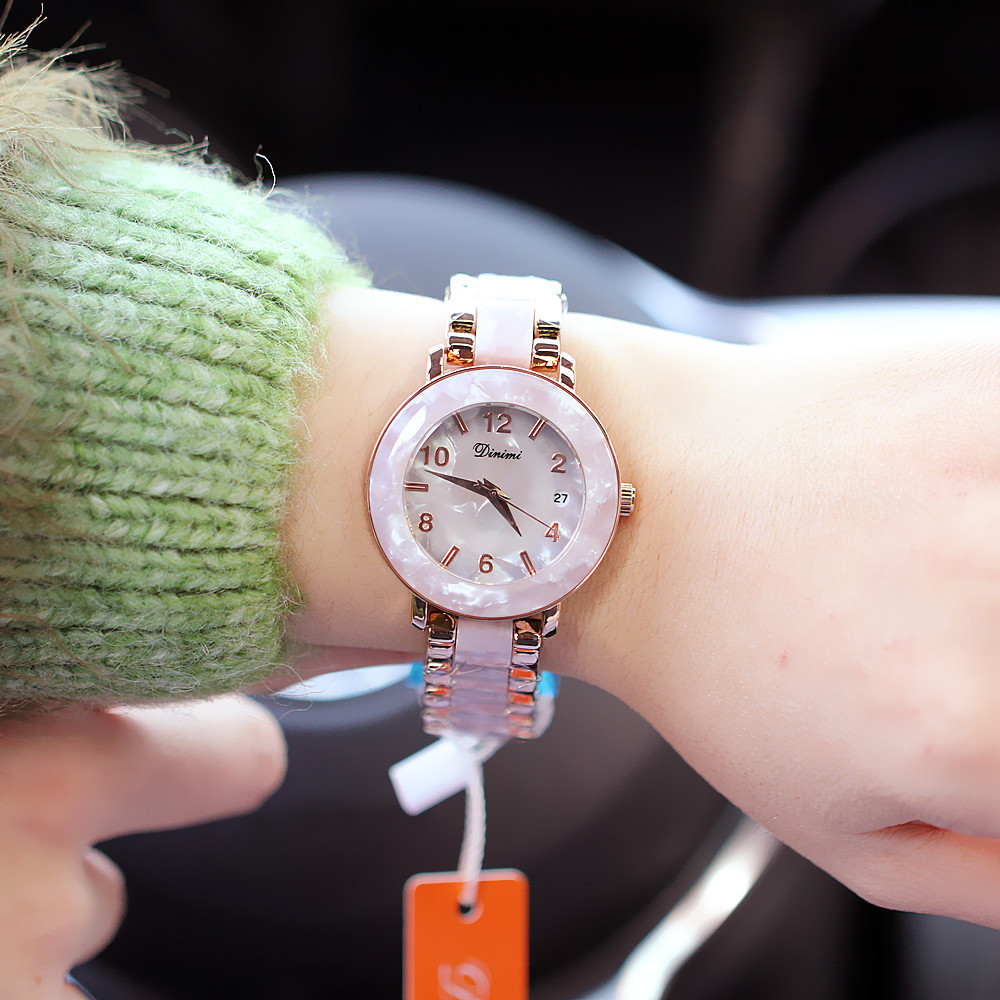 Modische neue Damen-Zeiger-Stil Nische digitale Version mit Kalender Quarz wasserdichte Uhr für Frauen_voghion.com