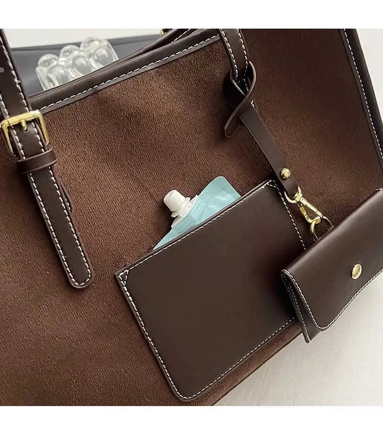 Women's Large Capacity Suede Shoulder Bag For Casual Commuting_voghion.com