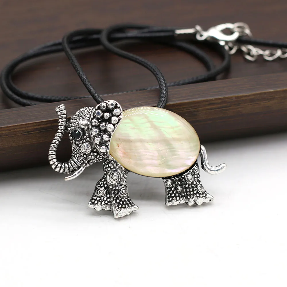 Collana con ciondolo elefante vintage per donna con gemme_voghion.com