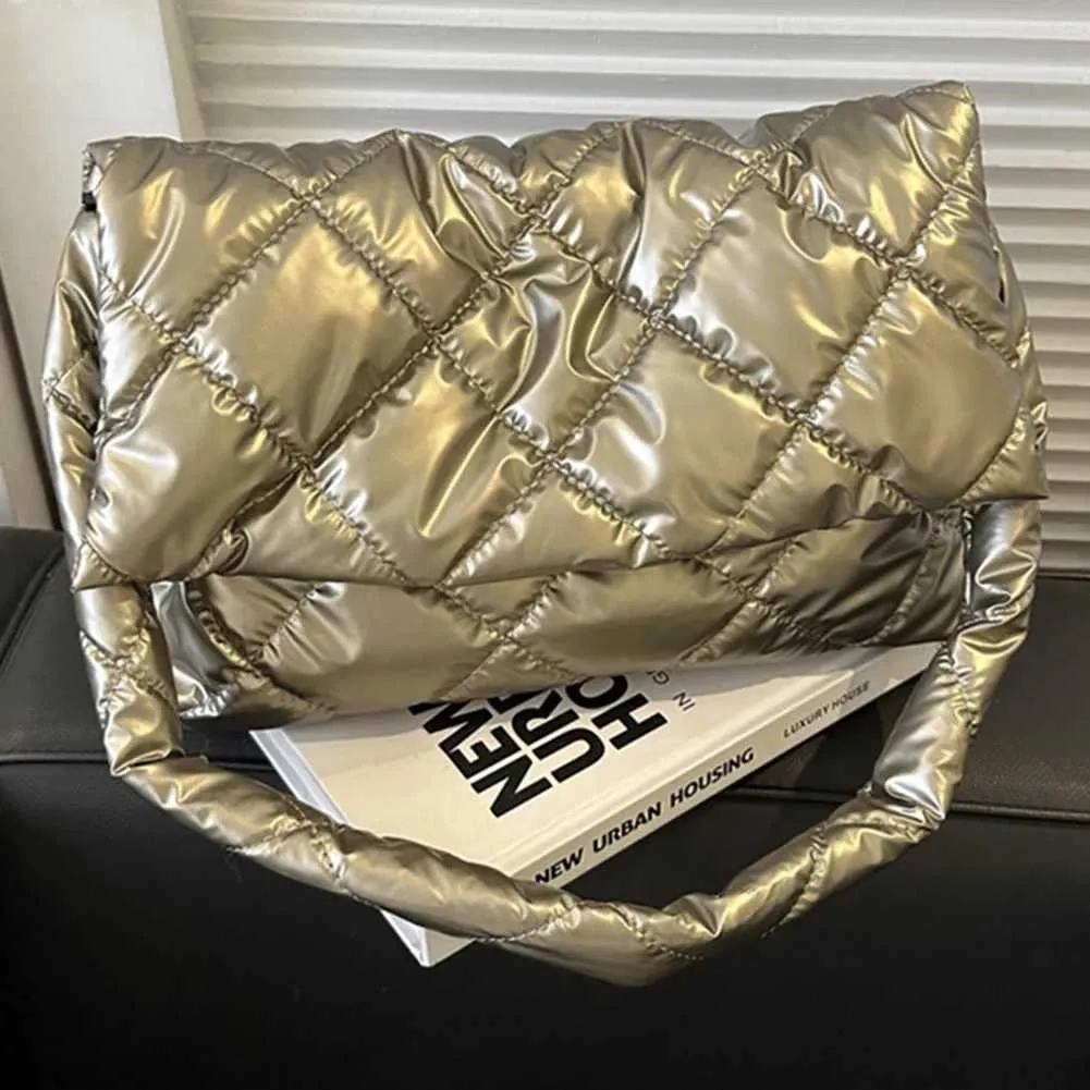Borsa a tracolla imbottita in cotone imbottito invernale da donna alla moda, 2023, in nylon_voghion.com