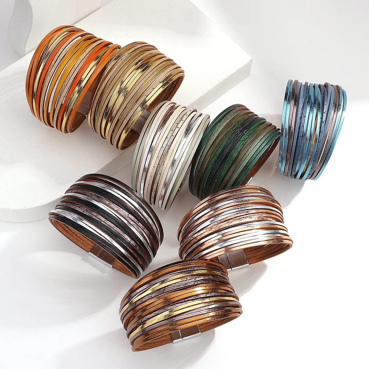 Charm ALLYES Boho Braccialetti in pelle multistrato a strisce sottili per donna Bracciale avvolgente multicolore alla moda Semplice unisex_voghion.com