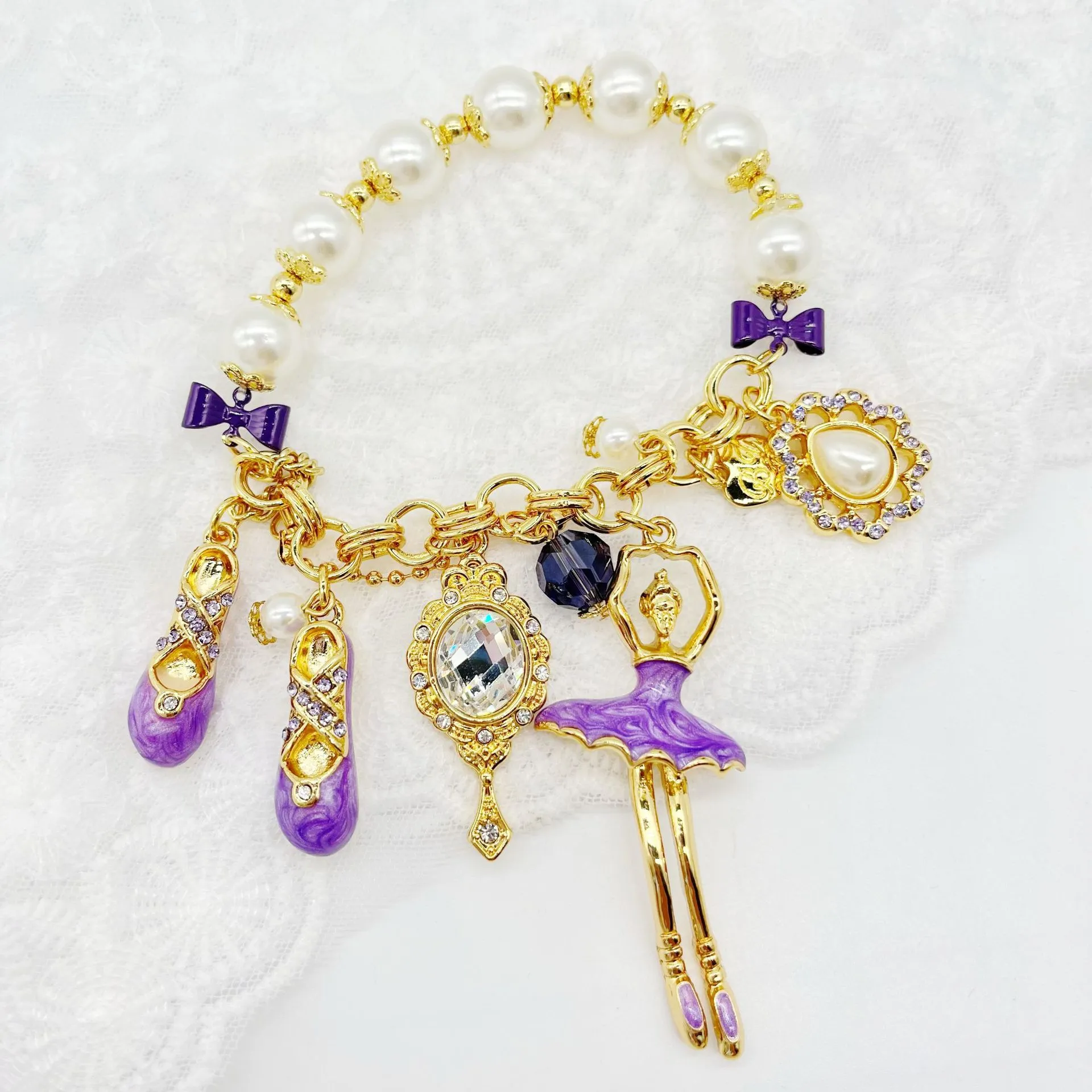 Bracelet à breloques en perles avec pendentif violet vintage_voghion.com