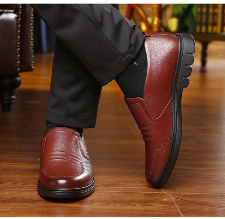 Man Sport Shoe Loafers Men Non-slip Leher Slip-on Black Driving Sneakers Male Dress Shoes Light Brehable Footwear_vogvips.com