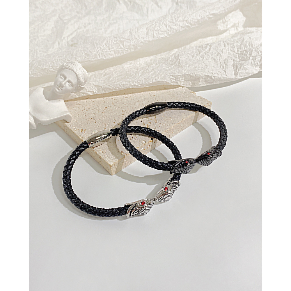 Source Schlangenkopf-Lederarmband Street Titanstahl-Lederarmband_voghion.com