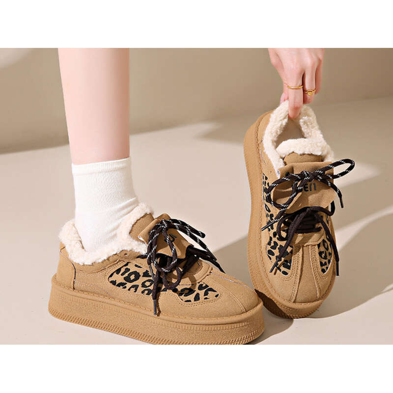 Scarpe da ginnastica invernali in velluto con fondo spesso e caldo cotone da donna leopardate_voghion.com