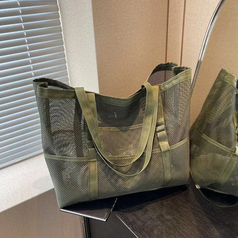 Portable mesh large capacity reusable storage swimming beach bag womens makeup organizer shopping handbag Y241011_voghion.com