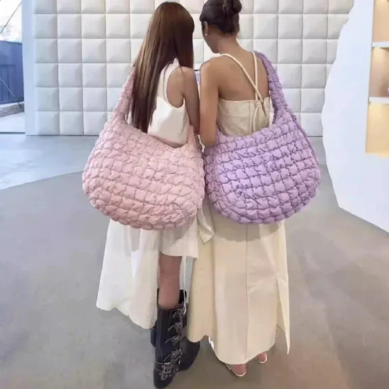 Borsa a tracolla morbida e plissettata con bolle piegate a nuvola Dumpg Borsa a tracolla grande capacità Borsa a mano sottobraccio in cotone Donna 240919_voghion.com