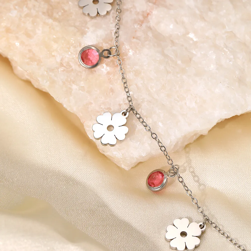 Chaînes en acier inoxydable Colliers exquis pendentif fleur en cristal rouge chaîne de pull collier de mode pour femmes bijoux_voghion.com