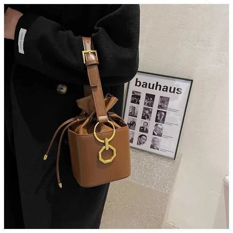 Vintage Mini Crossbody Bag For Women Solid Colour Fashion Handbag_voghion.com