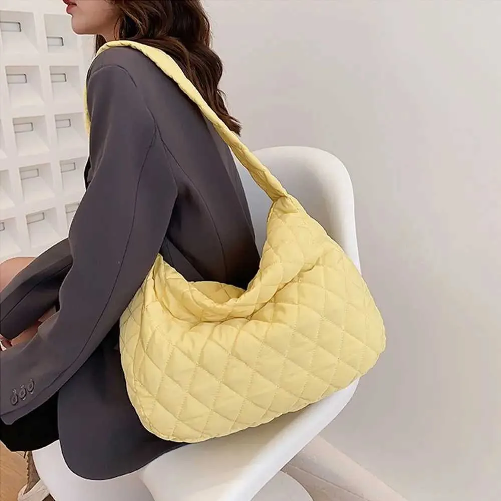 Warme große Kapazität Winter Wärme leichte Daunen Bettwäsche flache Schuhe Handtasche Y241026_voghion.com