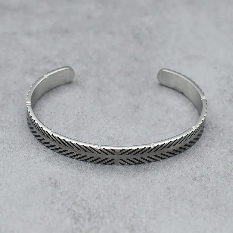 Bracciale rigido aperto geometrico in acciaio inox uomo donna_voghion.com
