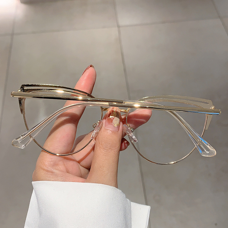 Mode Nieuwe Cat Eye Anti-Blauw Licht Frame Internet Beroemdheid Zelfde Stijl High-End Ins Blote Gezicht Afslanken Zonder Recept_voghion.com