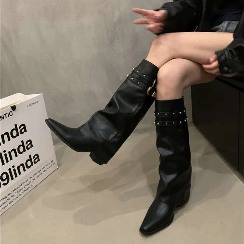 2024 Herbst und Winter Designer Boot Neue Leder Spitz Retro Western Cowboy Ritter Lange Hosen Explosive Straße Hohe_voghion.com