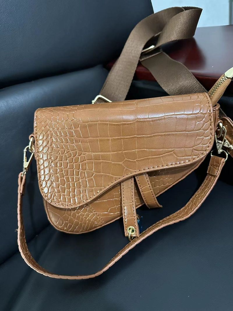 High-End-Tasche für Frauen 2023 neue Mode Schulter Messenger Handtasche Krokodilmuster große Kapazität Außenh_voghion.com