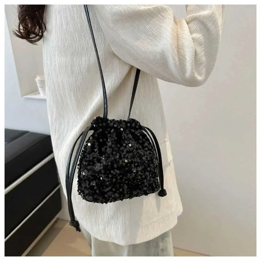 Borsa a tracolla con paillettes versatile alla moda, semplice e alla moda, piccola borsa a mano con coulisse, borsa a secchiello da festa_voghion.com