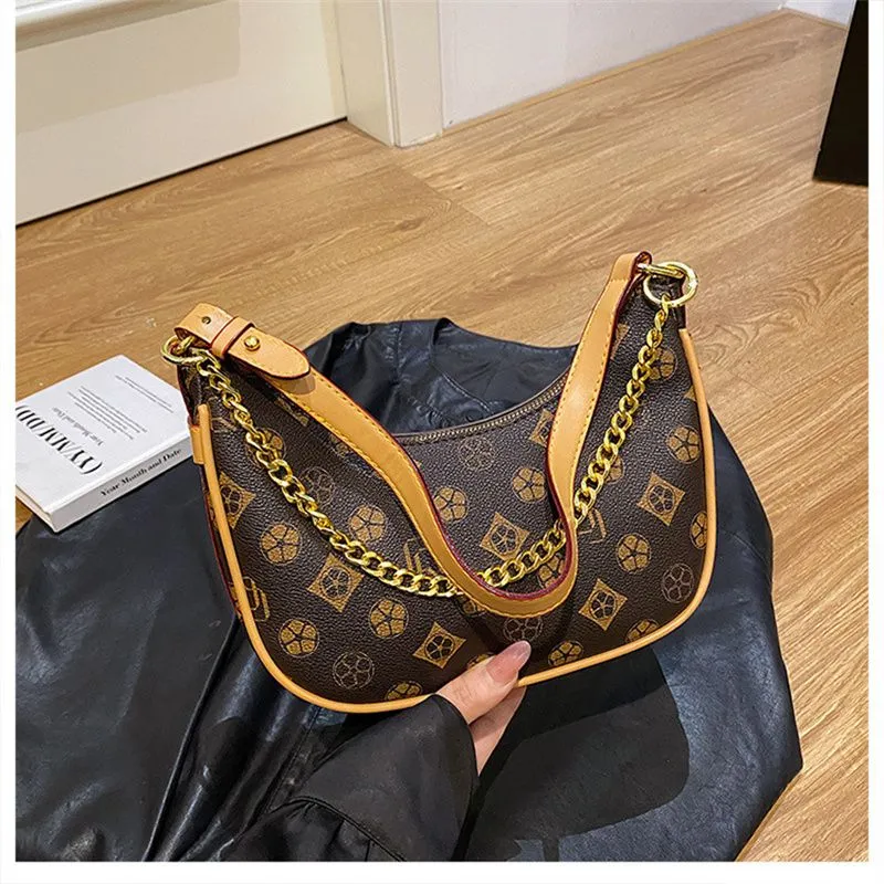 Free Shipping 2025 New Designer Fashionable Commuting Tote Premium Texture Printed Single Shoulder Diagonal Cross Armpit_voghion.com