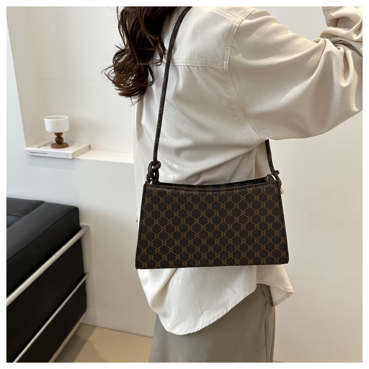 Borsa a tracolla singola con texture, da usare sotto le ascelle, 2024, nuova borsa a tracolla stampata, alla moda e alla moda, piccola borsa quadrata per i pendolari_voghion.com