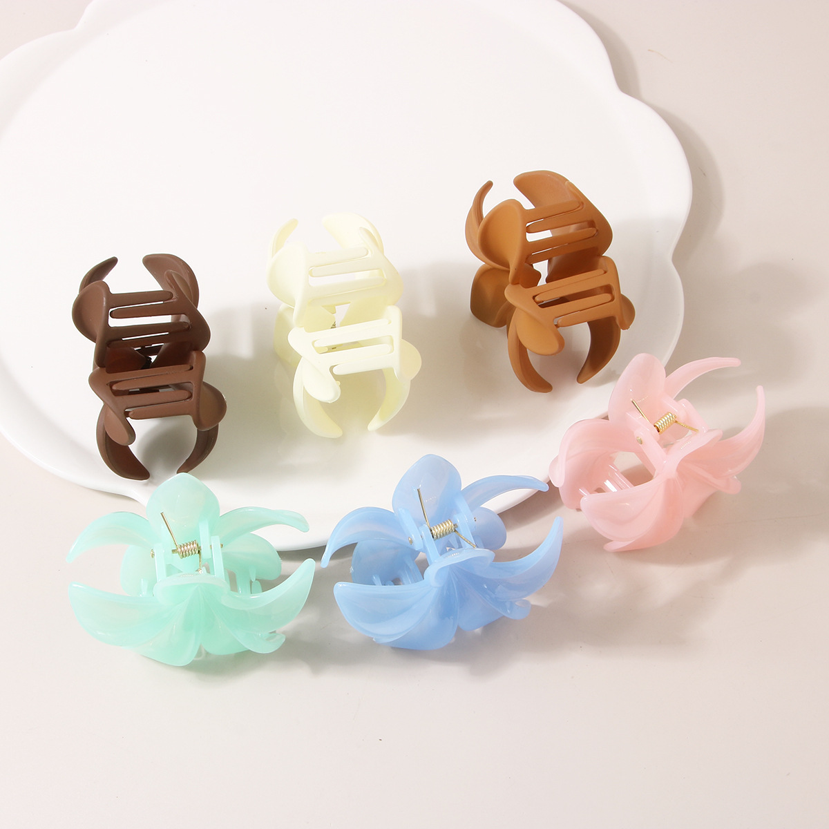 Women's Hair Accessories 8CM Flower Hairpin Frosted Large Plumeria Clip Back Of The Head Hair Shark Clip_voghion.com