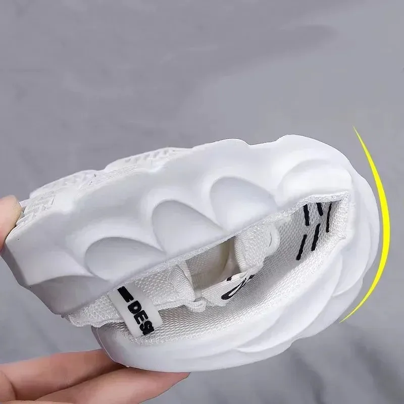 Chaussures de marche décontractées en maille à lacets pour hommes, légères et vulcanisées, Zapatillas Hombre 250530_voghion.com