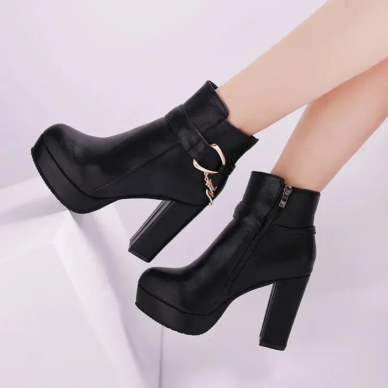 Women Fashion Ankle Warm Veet Chunky High Heels Snow Boots Comfort Soft Leather Cotton Shoes 241202_voghion.com