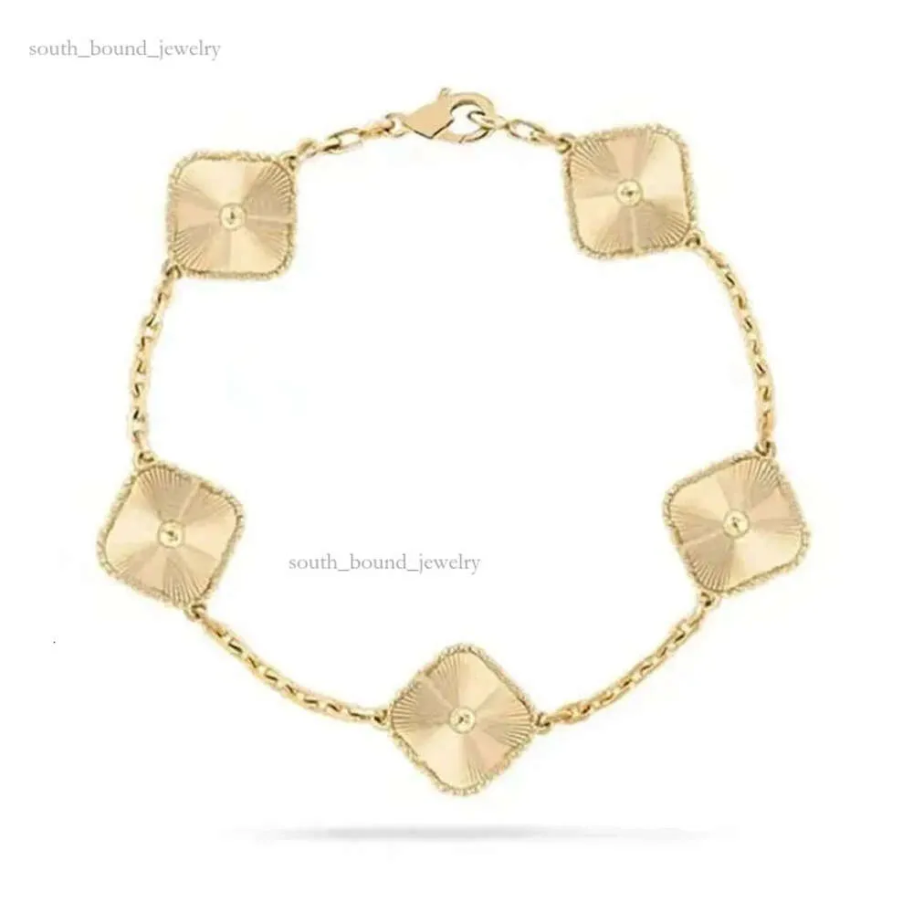 Bracelet Sier Red Love Women Vanclef Necklace Designer Charm Bracelets 4/Four-Leaf-Clover Rose Gold Ladybug Cherry_voghion.com