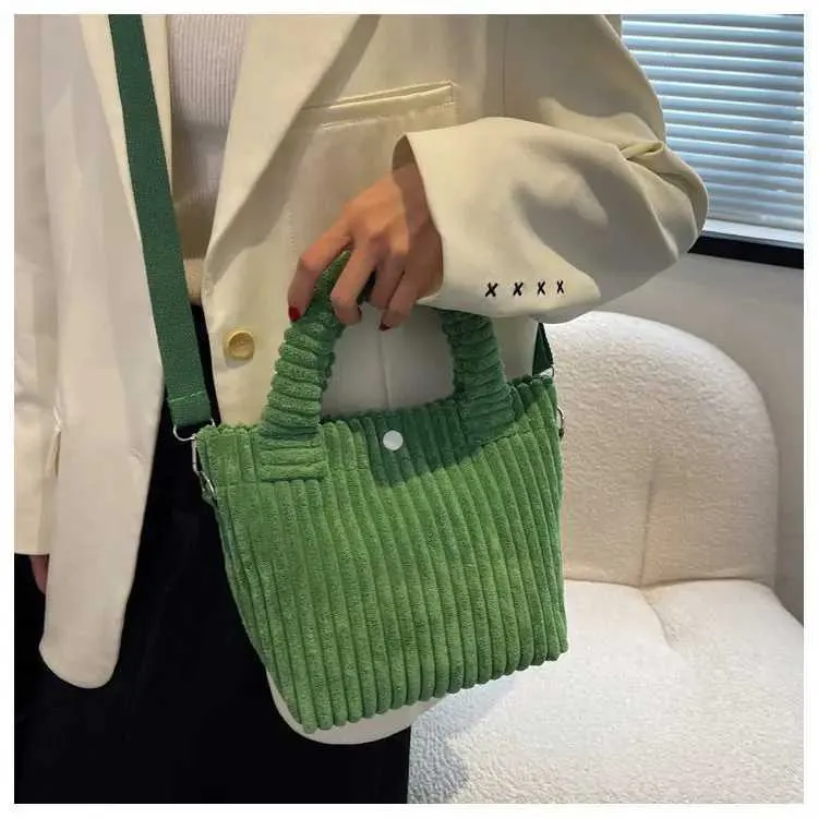 Borsa a secchiello versatile in velluto a coste borsa a tracolla_voghion.com
