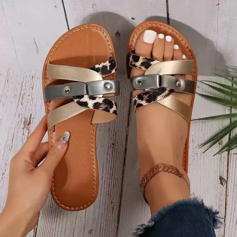 Neue modische Outdoor-Sandalen, weich, bequem, rutschfest, verschleißfest, Hausschuhe, flache, dicke Sohlen, Damenschuhe 240605_voghion.com