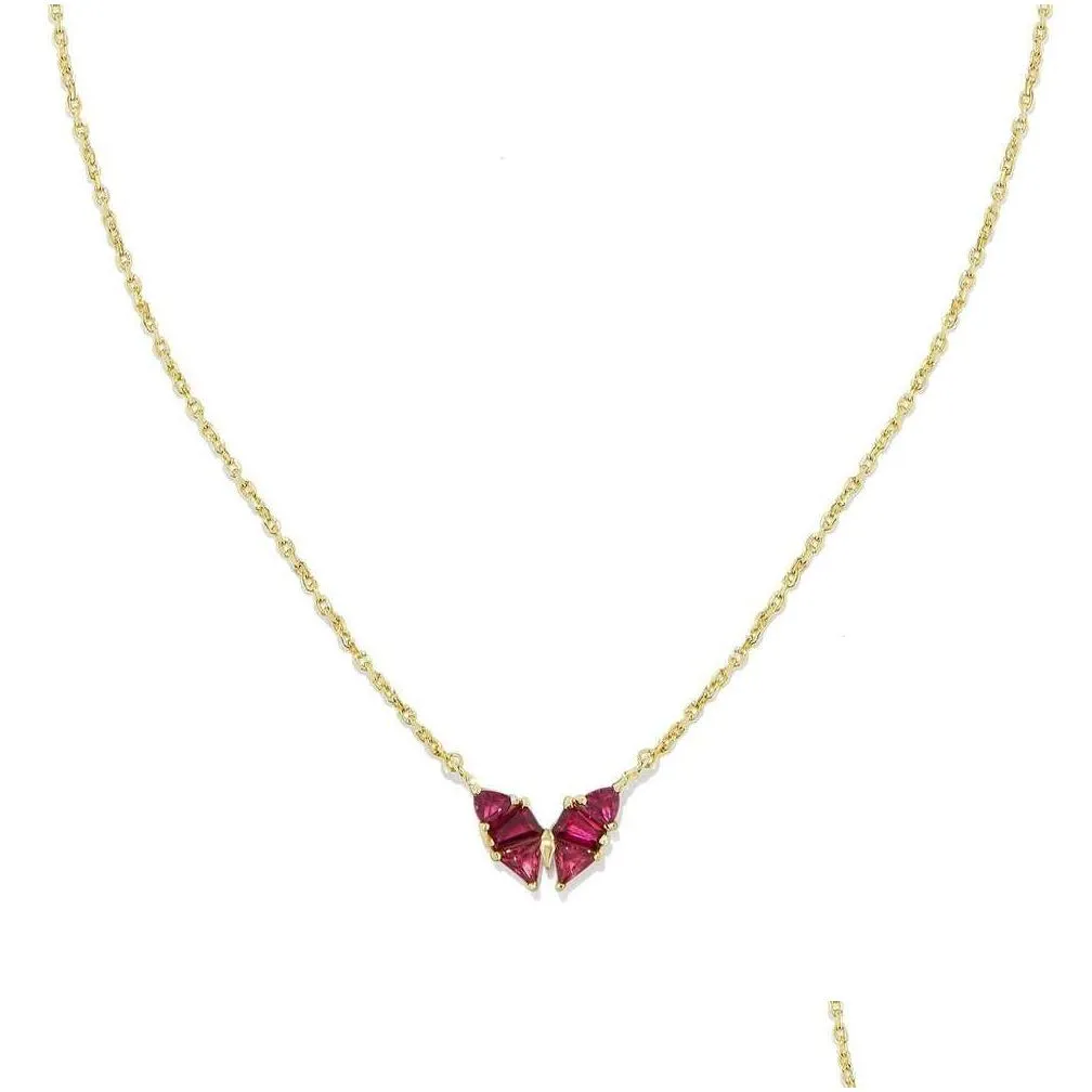 Butterfly Zircon Crystal Pendant Necklace For Women Elegant Style_voghion.com