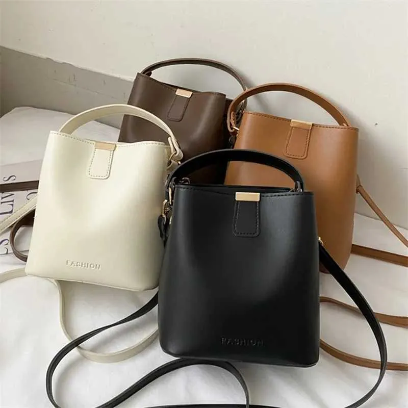 Black Women's Pu Leather Shoulder Bag Casual Designer Handbag_voghion.com