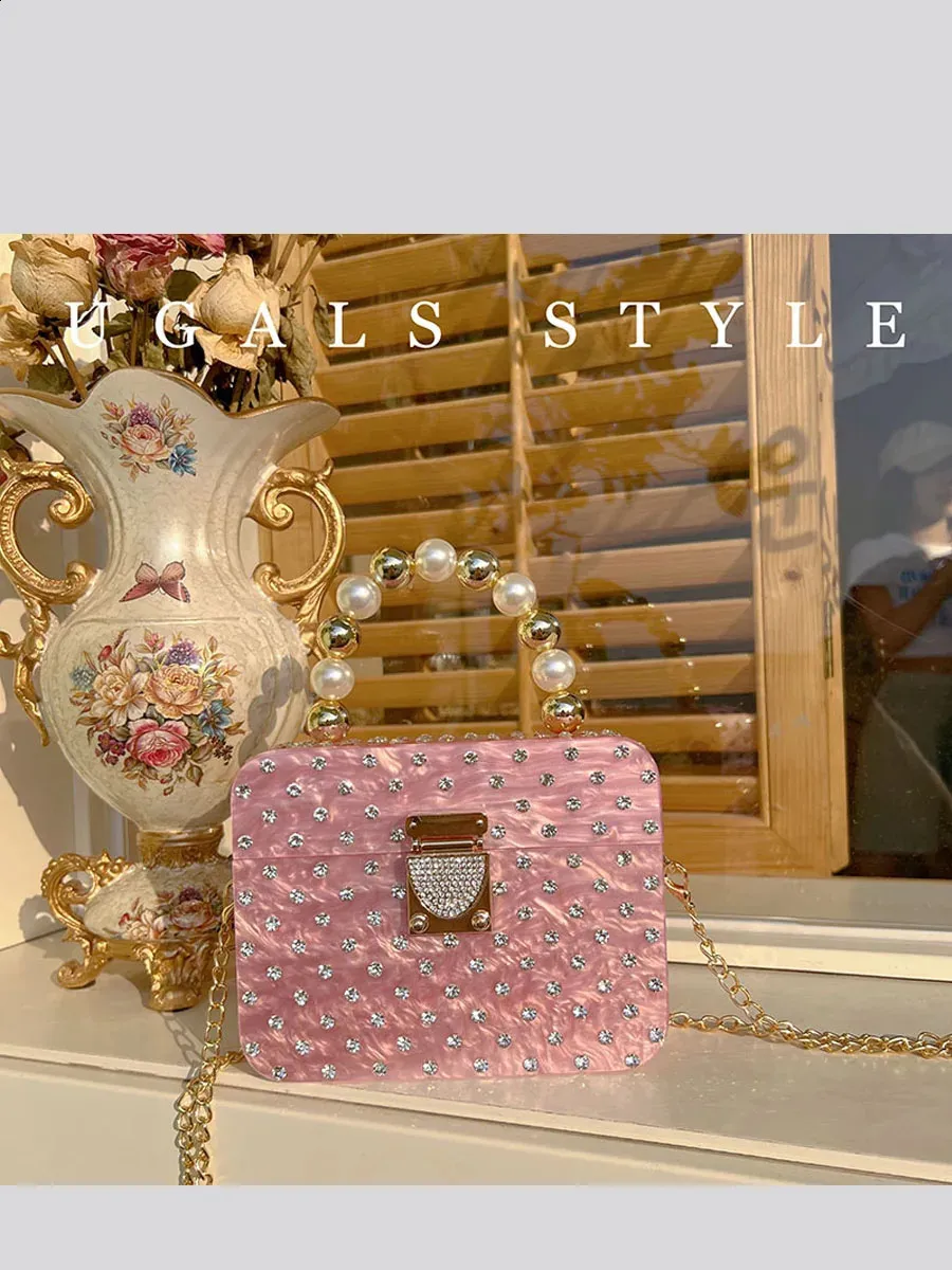 Acryl-Box-Form-Clutch-Tasche Perlengriff Handtasche Dia Metall glänzend Gold Frauen Abendparty süße Geldbörse Hochzeit 240822_voghion.com