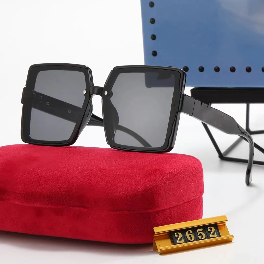 Latest Fashion sunglasses for woman eyewear style Round Metal Punk classic Quality Polarized Goggle Beach Casual Outdoor_voghion.com