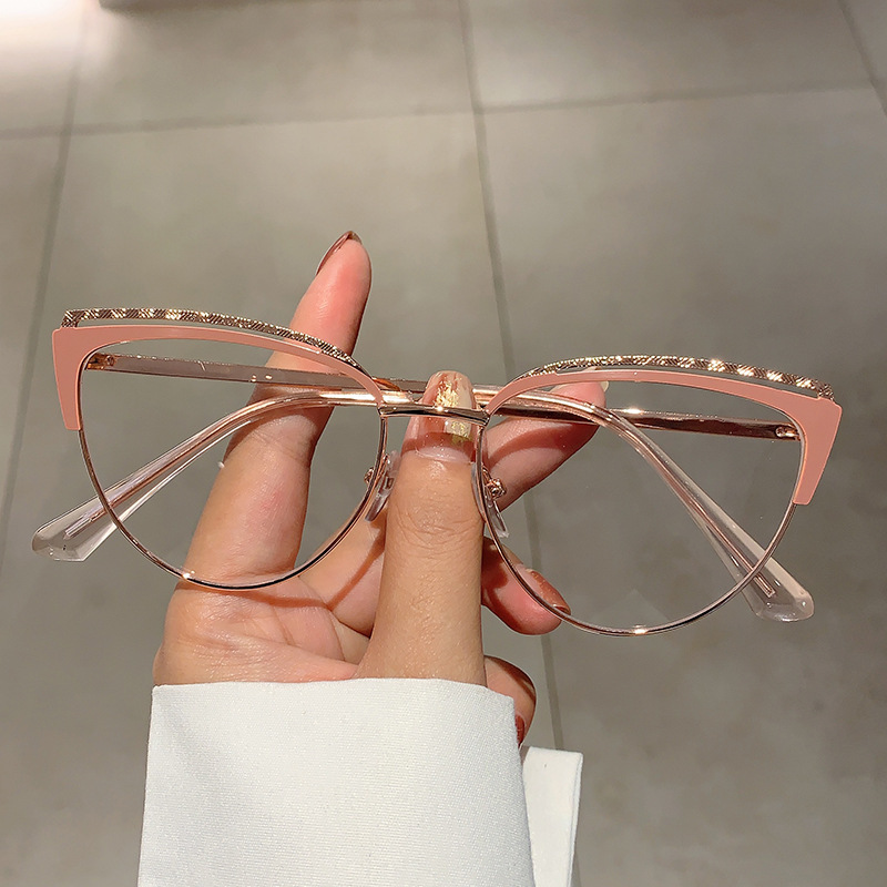 Mode Nieuwe Cat Eye Anti-Blauw Licht Frame Internet Beroemdheid Zelfde Stijl High-End Ins Blote Gezicht Afslanken Zonder Recept_voghion.com