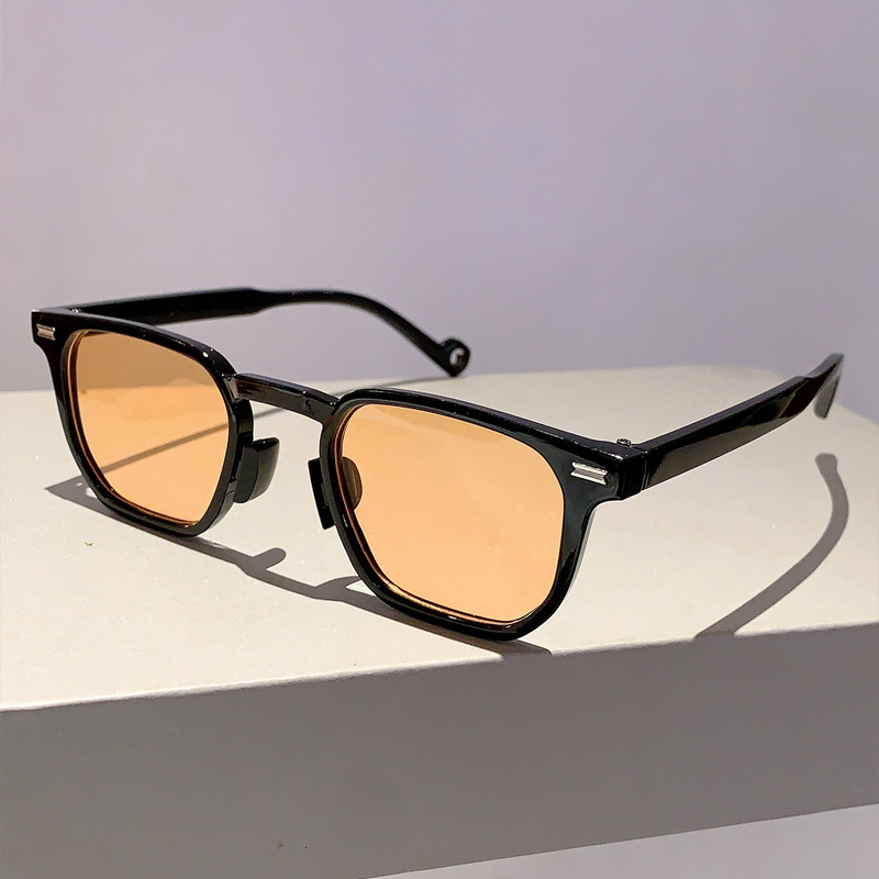 Occhiali da sole quadrati uomo stile casual e versatile_voghion.com