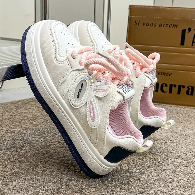 Thick Soled Round Toe Mesh Breathable Cartoon Decoration Sports Skateboard Casual And Versatile Non Slip Board Shoes_voghion.com