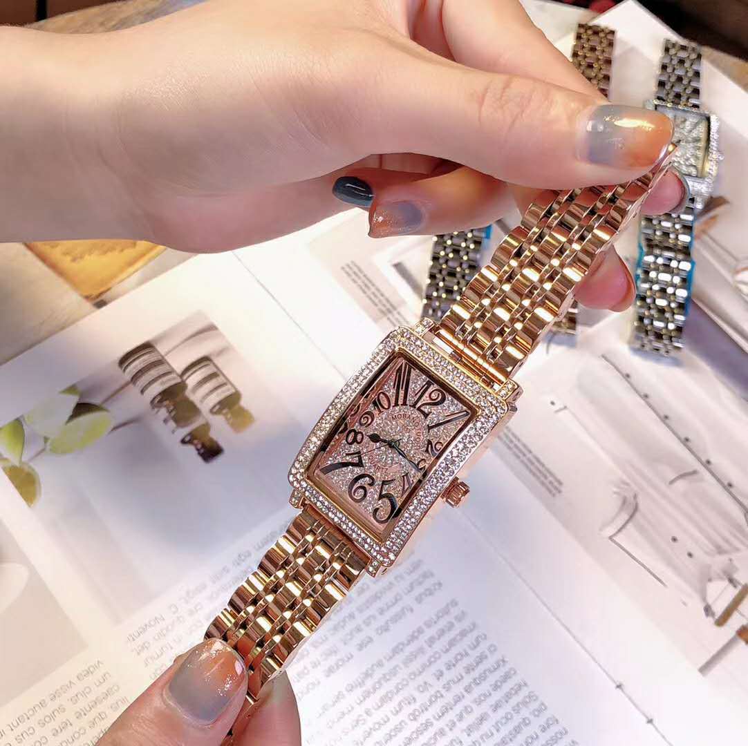 Mote trendy klokke i ny stil, diamantinnlagt digitalt rektangulært armbåndsur i stål_voghion.com