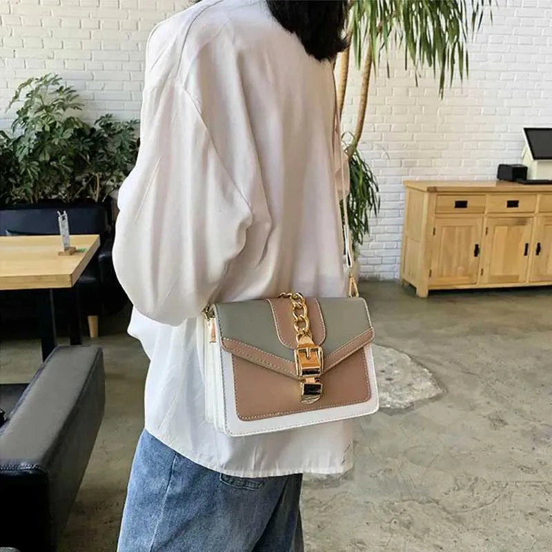 Mode Frauen Kette Crossbody Freizeit Splice Kleine Quadratische Schulter Design Umhängetasche Reise Geldbörse und Handtasche241216_voghion.com
