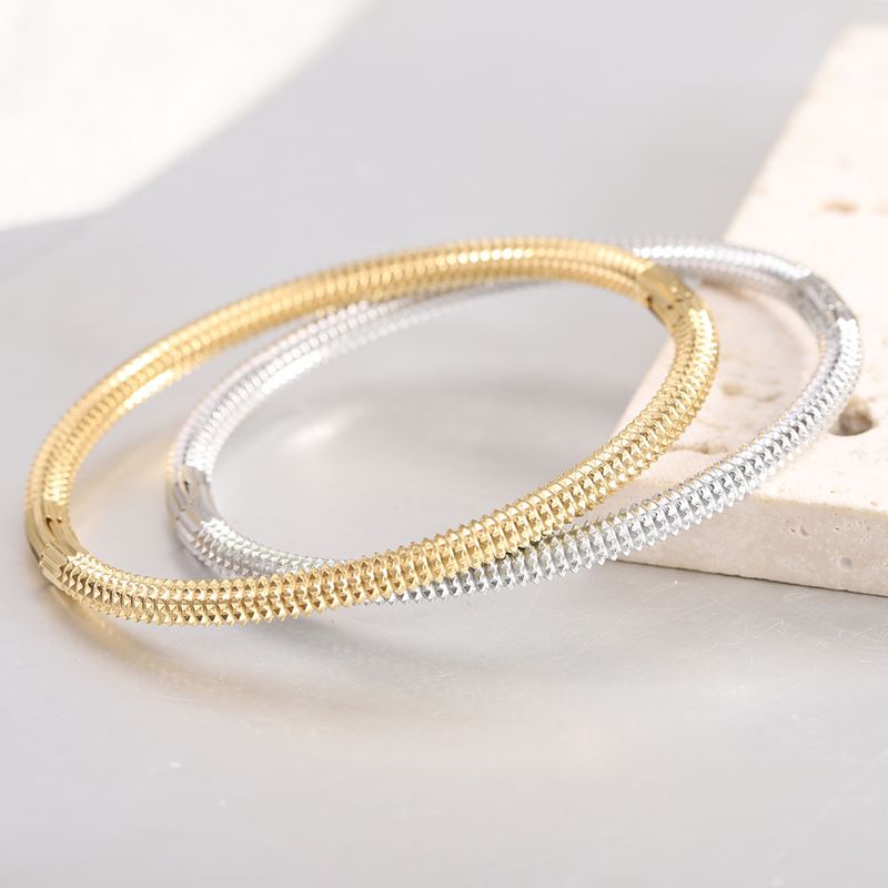 Einfaches, geometrisches Pendelarmband aus 304 Edelstahl in großen Mengen_voghion.com