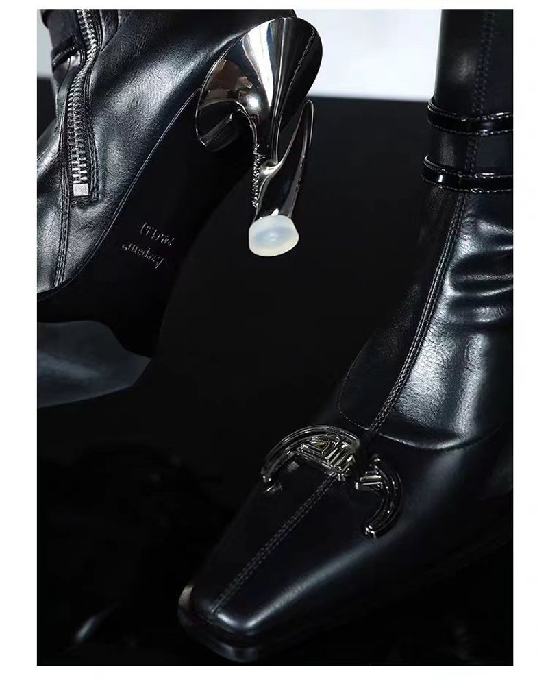 Functional style spicy girl long boots, women's new best-selg autumn 2023 runway show, pointed hook heel high boots_voghion.com