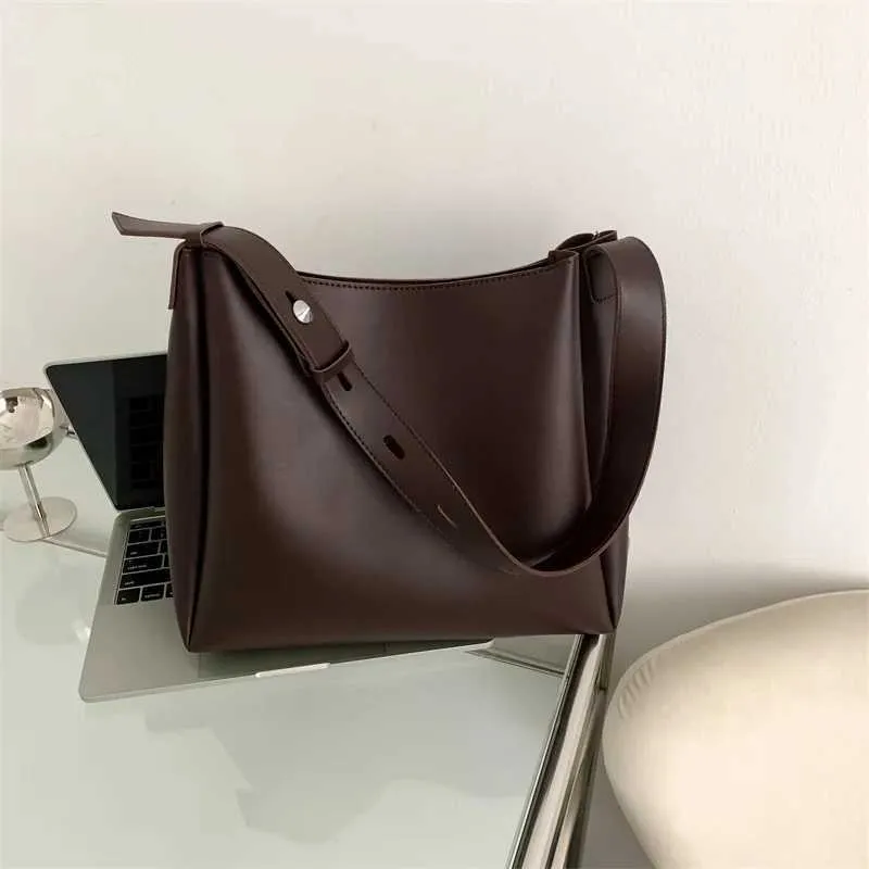 Sac à main et portefeuille en cuir tendance 2024 pour femme, simple, grande capacité, bandoulière, Y241011_voghion.com