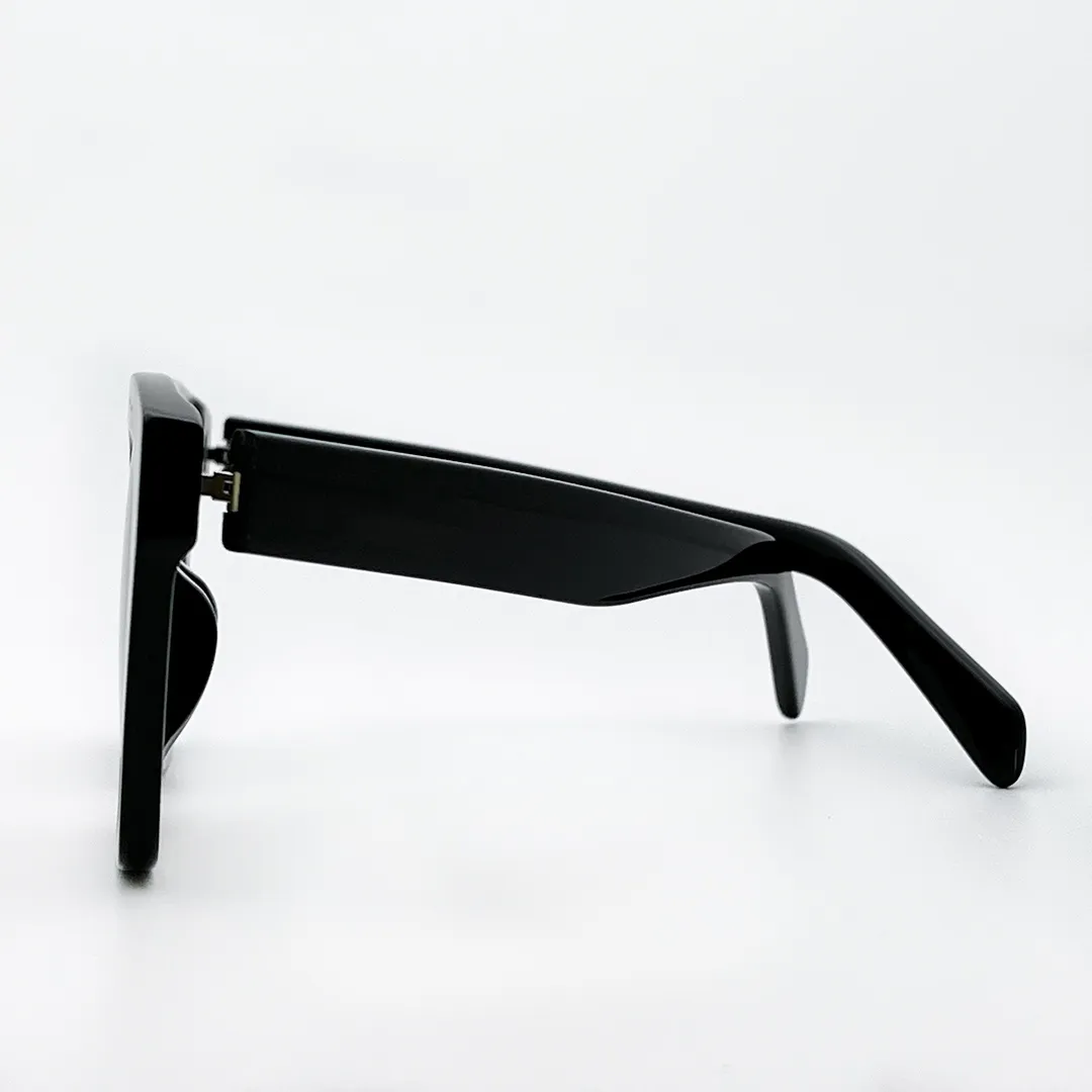 Lunettes de soleil tendance 40198 pour femmes, style carré simple et élégant, couleur unie._voghion.com