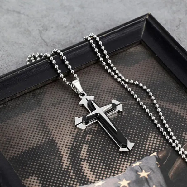 Collier pour homme avec pendentif en forme de croix et chaîne en plaqué or_voghion.com